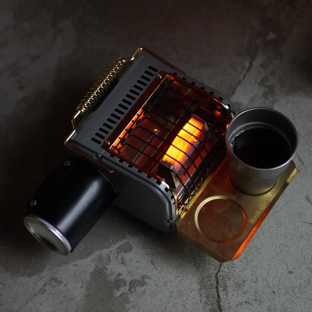 hinataストアの中の人達 tweet media