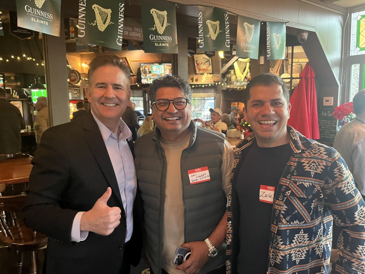 Broker Brett tweet media