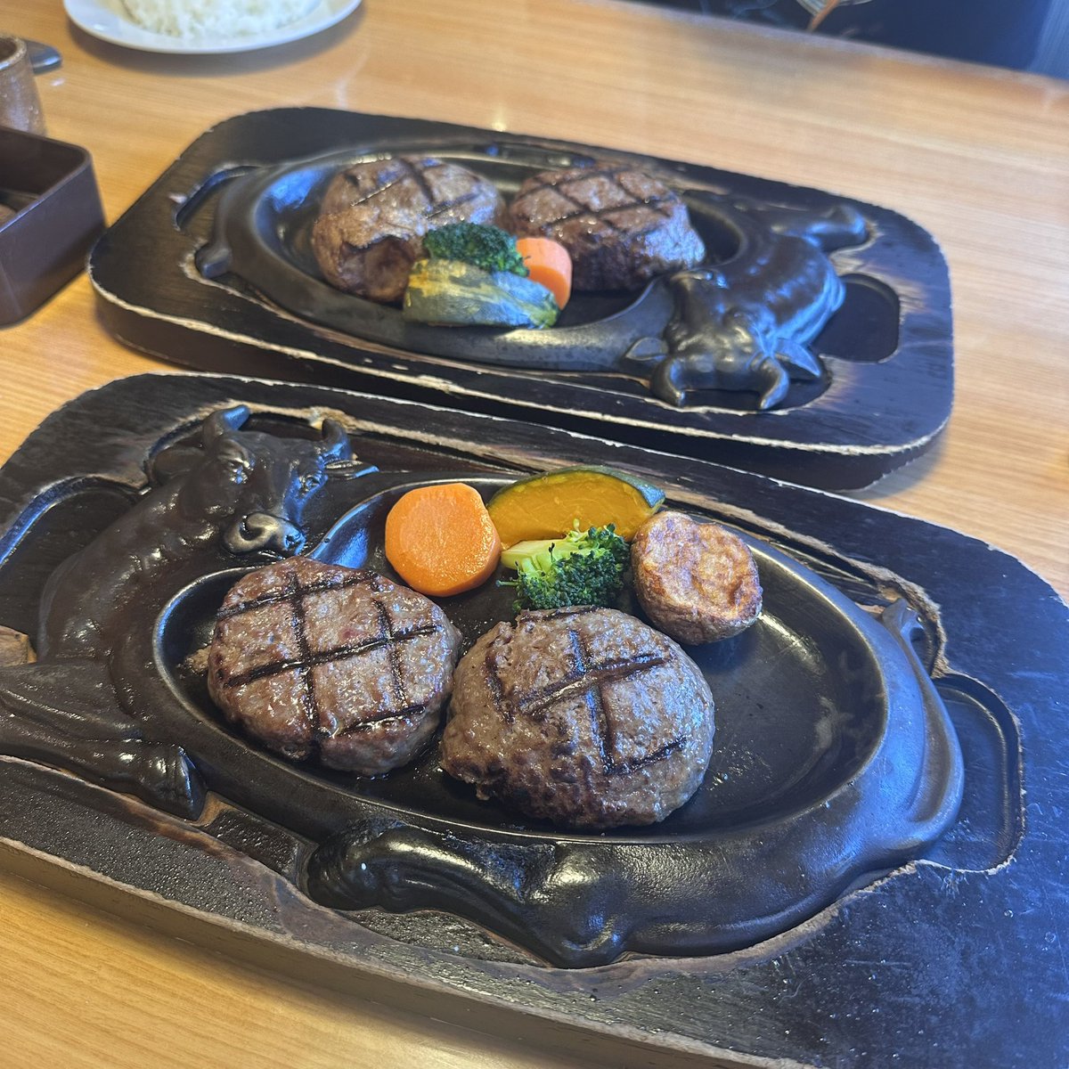 chinosuke_dayo's tweet photo. またせたなっっっっ https://t.co/2fx0rx3ykb
