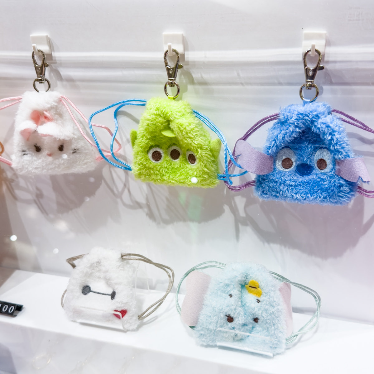 全6種！ ディズニーストア シークレットナップサックキーチェーン 新