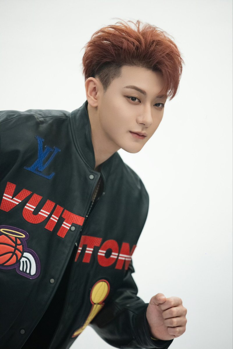 OFFICIAL] 251219 #ZTAO promo pictures for Wander Together