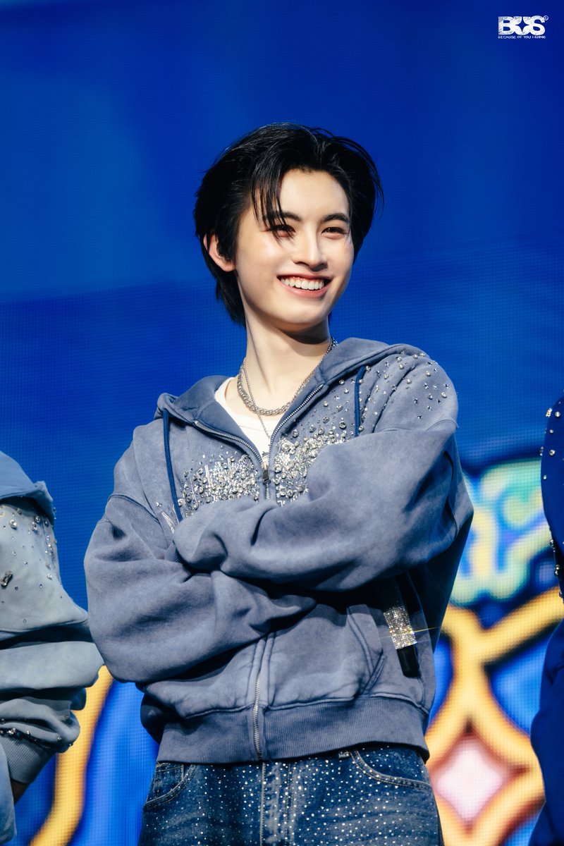 BUS_SONRAY's tweet image. Still thinking about Happy BUSDAY The Sophomore 🪽

เอาภาพจาก Happy BUSDAY The Sophomore มาฝากทุกคนครับ คิดถึงกันไหม (13/15)

#AAashirakorn 

#HappyBUSDAY2025
#BUSbecauseofyouishine