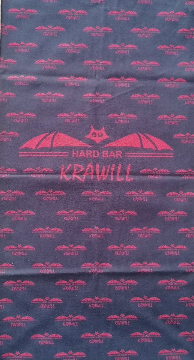 También, desde ayer, está a la venta en la máquina de merchan del bar buffs o calientacuellos del bar por 6€ cada uno (para los que todavía no saben que regalar 😉).

Eskerrik asko / Gracias