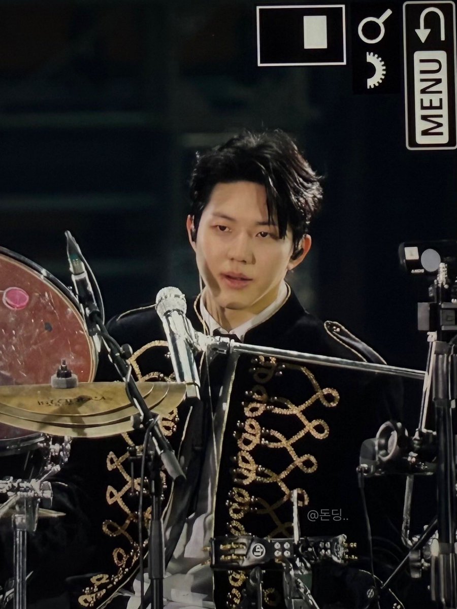 ddongaed's tweet image. 251219 클콘 도운

#day6 #도운 #dowoon