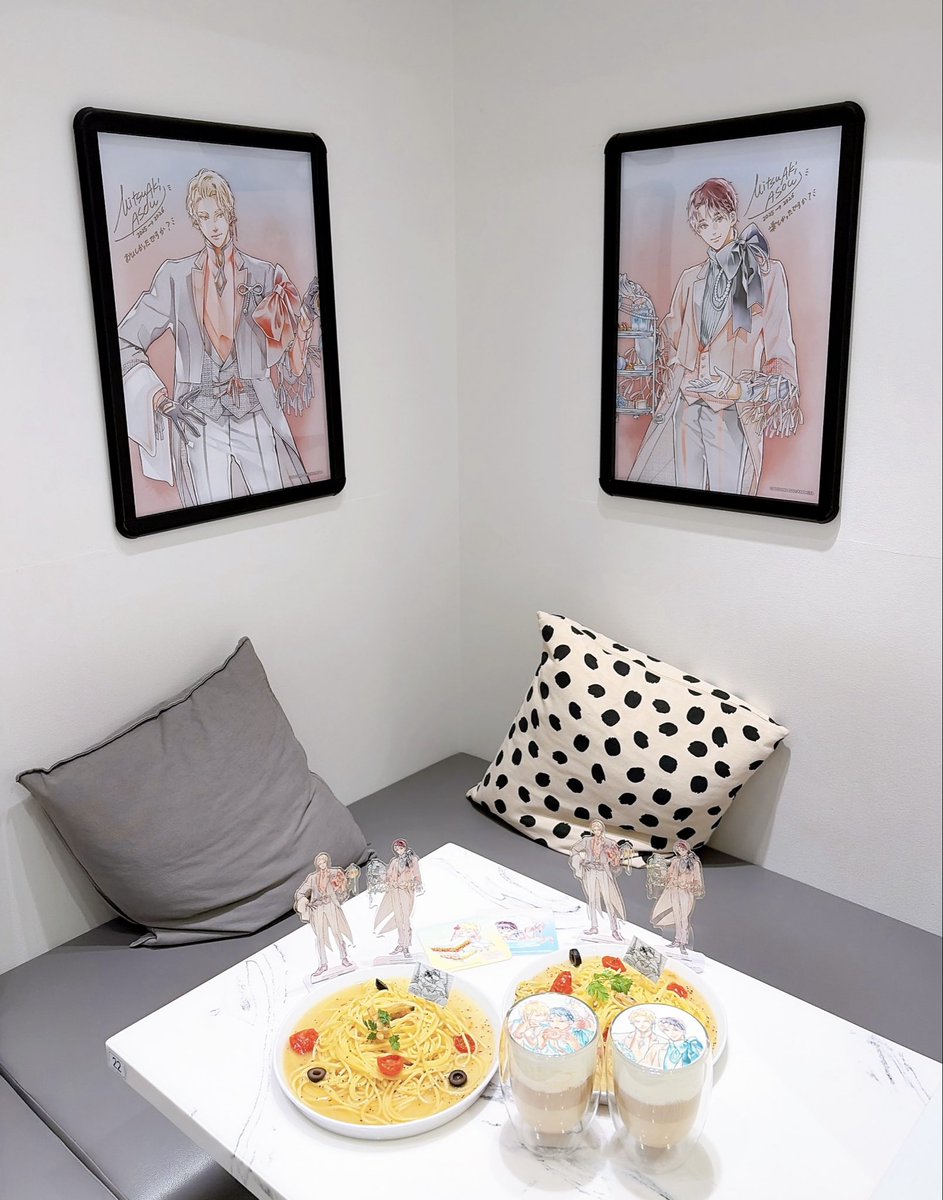 ⁡
"世界でいちばん遠い恋" コラボカフェに行ってきました🍬🫖
店内どこもかしこもとうすずいっぱいで幸せすぎた〜〜！
パネルもサインも沢山で先生の愛をたっぷり感じました🕊️
大好きな作品のコラボカフェに参加できて胸いっぱいです
開催本当におめでとうございます⟡
⁡
#世界でいちばん遠い恋
⁡