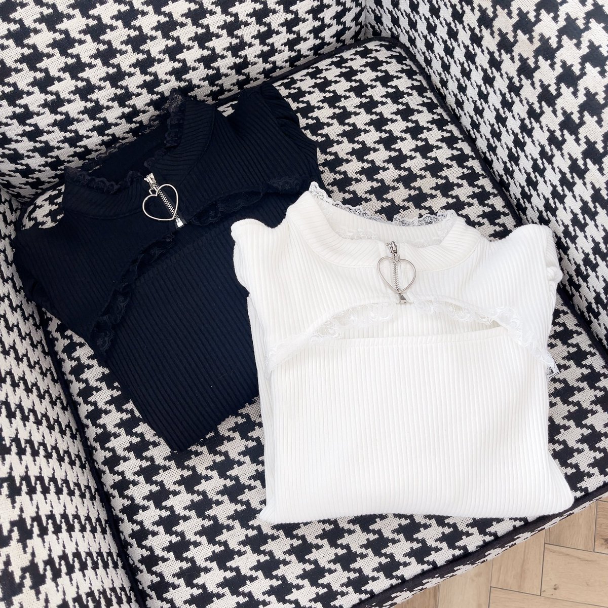 ＼タイムセール開催中...🩶／
.
𝑀𝐴𝑅𝑆 𝑍𝑂𝑍𝑂𝑇𝑂𝑊𝑁🪽
お得なタイムセール開催中🛍🤍
ZOZOで売れすぎ注意💨
人気の胸あきカットソーもタイムセール対象です🩶
クリスマス間に合う今が買い時 🎄🧸
ぜひチェックしてね🤍
.
🛒 zozo.jp/sp/shop/mejane…