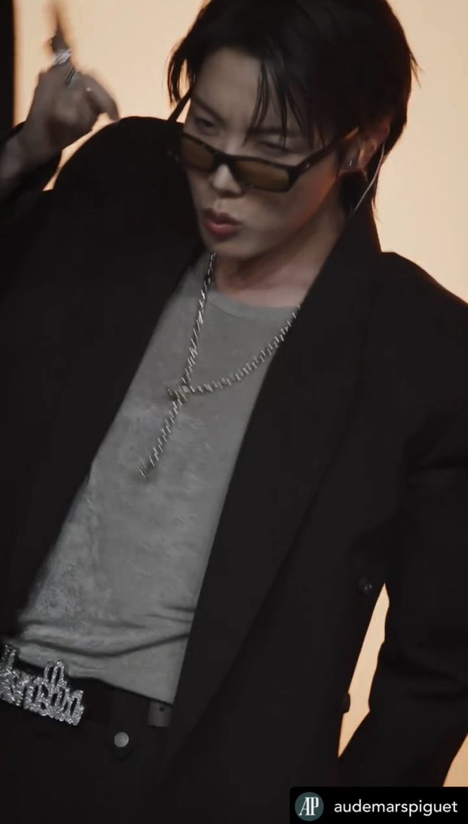 スーツMONA LISAがヤバすぎるので みんな見てほしい✨ J-HOPE AP