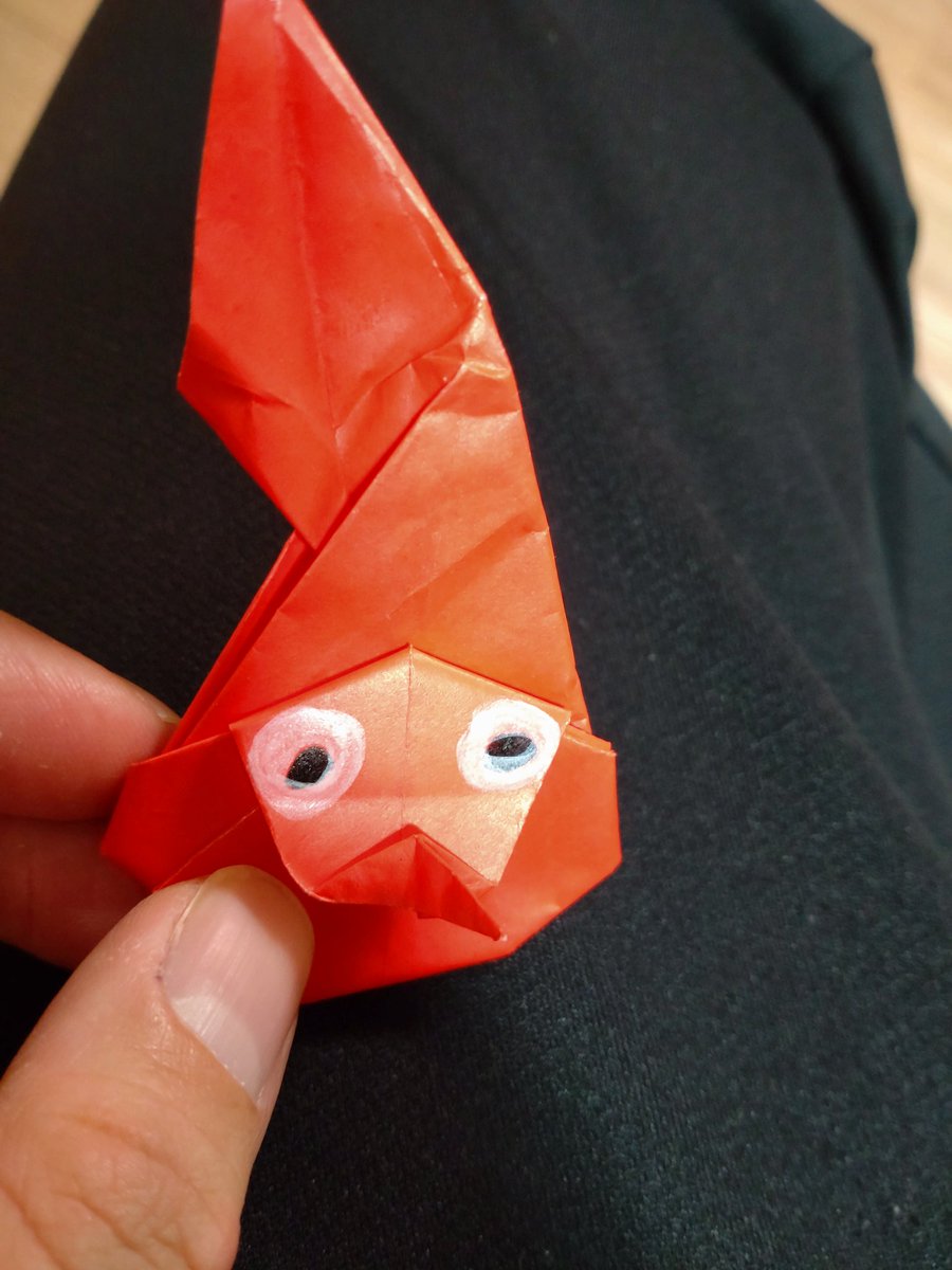 #これを見た人は何か赤いものをあげる見た人強制