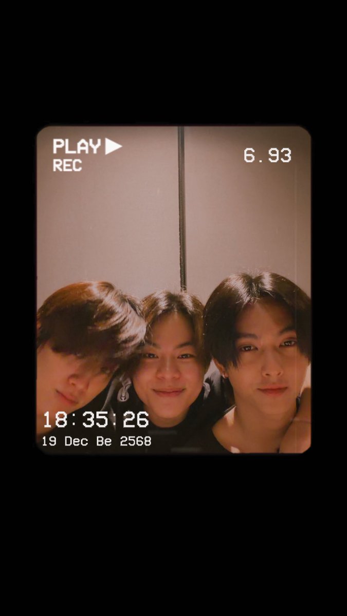 ฟังกันอยู่ไหมคับบบบบบ 🥰
#BUS_StationheadVOL1_GROUP3
#MARCKRIS #ALANpasawee #COPPERdechawat