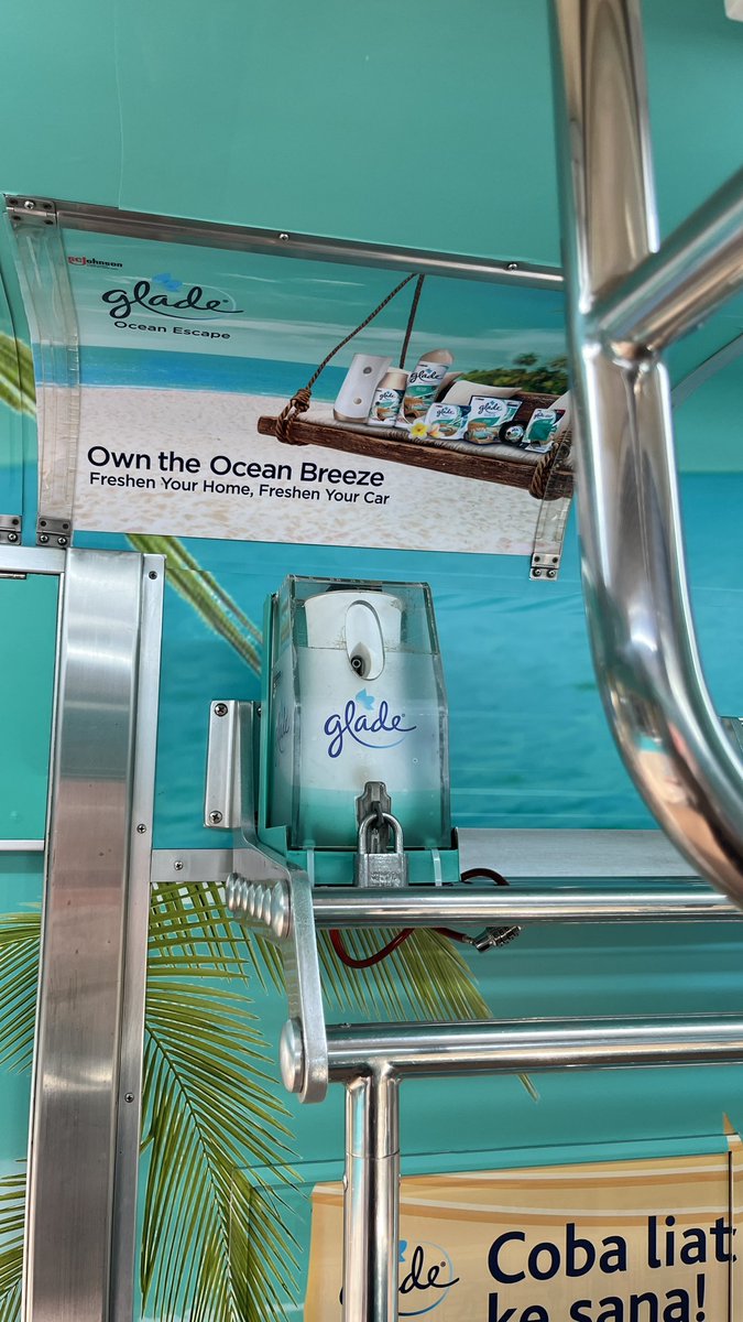 Rute Cikarang hari ini lebih enak dijalanin karena wangi segarnya Glade Ocean Escape.

#GladeOceanEscape #GladeEscapeHunter