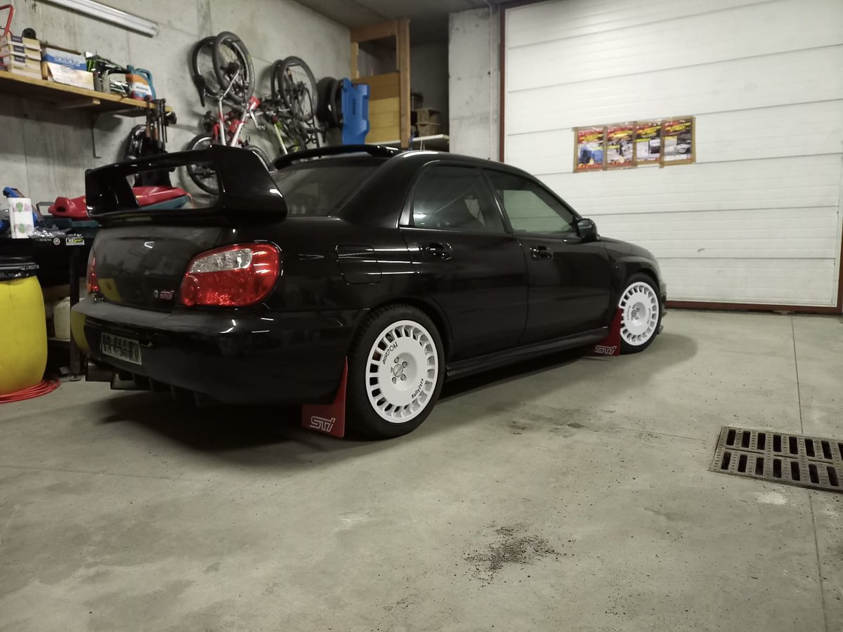 Ringraziamo il nostro cliente Fabio di Sondrio per averci inviato la foto della sua Subaru Impreza STI equipaggiata con ruote EVO Corse RallyZero 8x17 ET35 5x100 White con tappi coprimozzo .
Per informazioni o prenotazioni 📨evospeedamg@gmail.com
.
.
.
#evocorse #rallyzero #whee