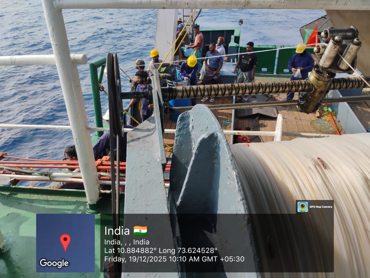 CifnetH's tweet photo. On 19.12.2025, Second batch 16 Nos. #fishermen,of #Andrott trained onboard CIFNET Vessel M.V.Skipper-II, in #tuna #longline #fishing and handling. The training is jointly organized by CIFNET and NETFISH-MPEDA. @FisheriesGoI @Fisheries_UTLA @PIB_India @ANI @MPEDACOCHIN https://t.co/5EsLRpFm5s