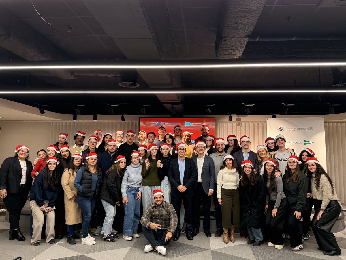 Cátedra de Comercio y Transformación Digital UMA tweet media