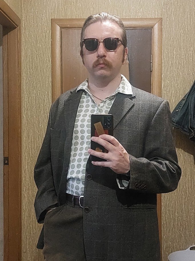 Ну інколи треба і відсвітити собою