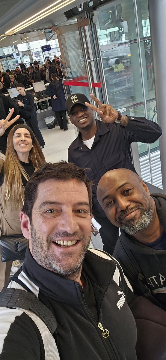 Départ pour #Rabat ! 🥳 Yes We #CAN ! 🔥 Rdv dimanche 18h30 sur <a href="/beinsports_FR/">beIN SPORTS</a> pour <a href="/EnMaroc/">Équipe du Maroc</a> - #Comores avec <a href="/Vanessalemoigne/">vanessa Le Moigne 🇫🇷🇩🇿</a> <a href="/BenMoukandjo/">MOUKANDJO BENJAMIN</a> <a href="/RobertMalm/">Robert Malm</a> <a href="/truilletgui/">Guillaume</a> #TotalEnergiesAFCON2025 #Morocco #CAN2025