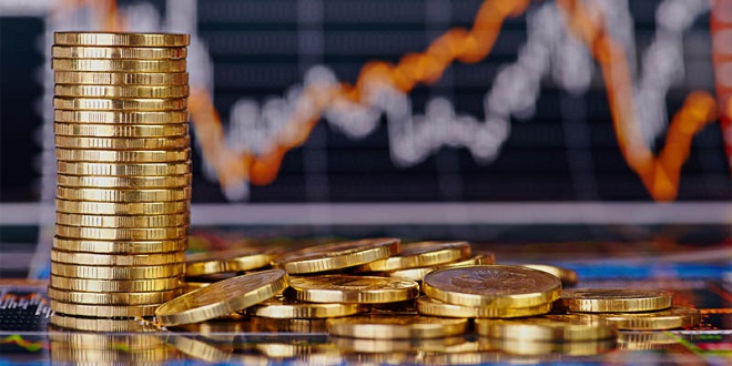 Cette méthode de financement est absurde.

On parle de « financiarisation » de la dette publique.

La 🇫🇷 a obéi à l’🇪🇺 et s’est livrée aux mains des marchés financiers : des créanciers avides de profits et en majorité non-résidents qui spéculent sur notre dette.