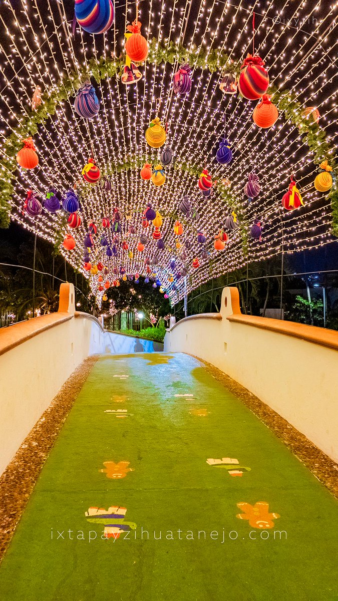 Que tengas un días así de bonito 🤗✨🎄🪅✨ #Zihuatanejo