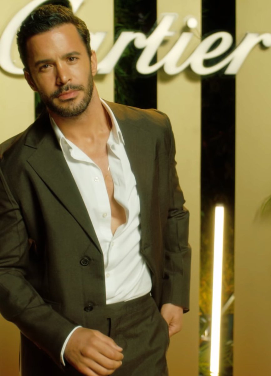 Barış Arduç bu günlerde Cartier reklam çekimleri için Kapadokyada bulunuyor

Kapadoykanın büyülü atmosferinde Reklamdan artı bir dergi çekimide gerçekleşecek 

#BarışArduç x #Cartier