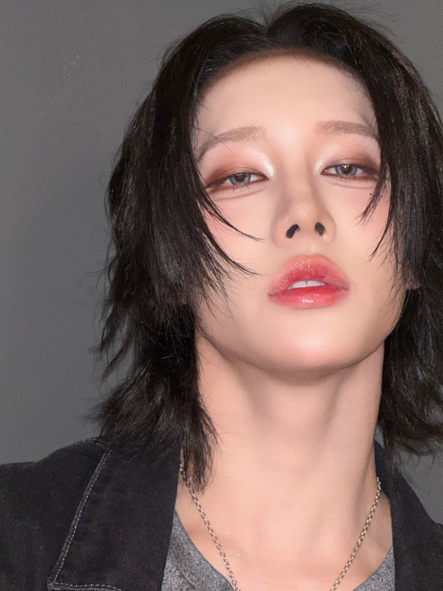 📸] FAN SIGN EVENT ｡ﾟﾟ・｡・ﾟﾟ｡ ﾟ。 #RUI ﾟ・｡・ #XLOV #엑스러브