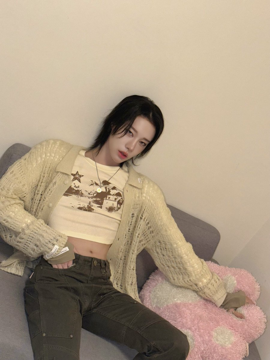 📸] FAN SIGN EVENT ｡ﾟﾟ・｡・ﾟﾟ｡ ﾟ。 #RUI ﾟ・｡・ #XLOV #엑스러브