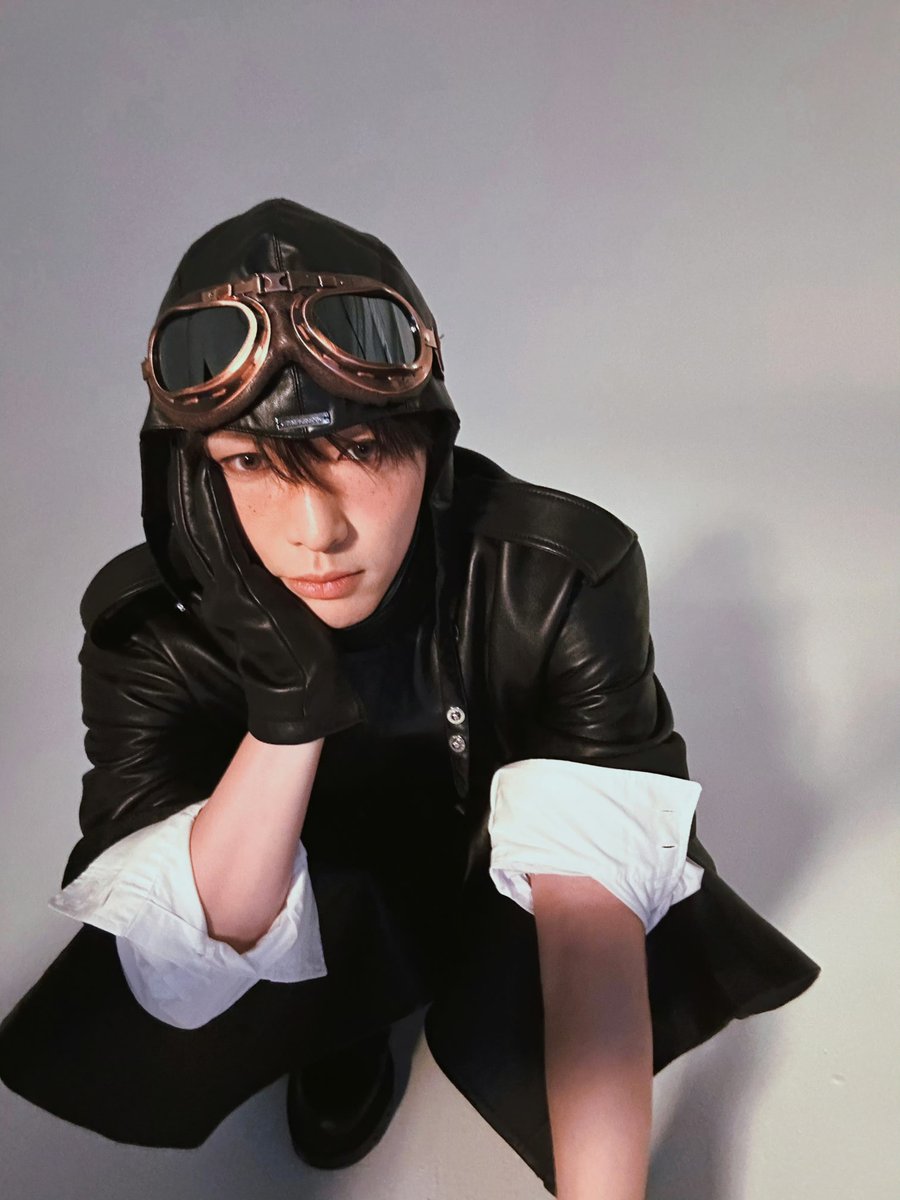 251219 <a href="/lay_studio/">Lay Zhang Studio</a> อี้ชิงสตู:

<a href="/layzhang/">Lay Zhang</a> ป่วนสวรรค์ ☁️

ป่วนสวรรค์แบบเหล่าเทพเซียนเอ็นดูอ่ะ 💜

💜#อี้ชิง #Yixing #LayZhang #张艺兴 #レイ #チャンイーシン #레이