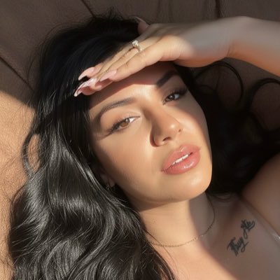 gulcinilbeyata's tweet photo. #YeniProfilResmi https://t.co/hgMnxPyDcB