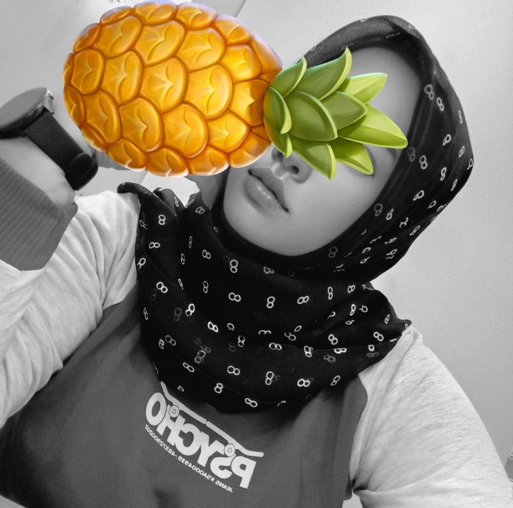 🍍 tweet media