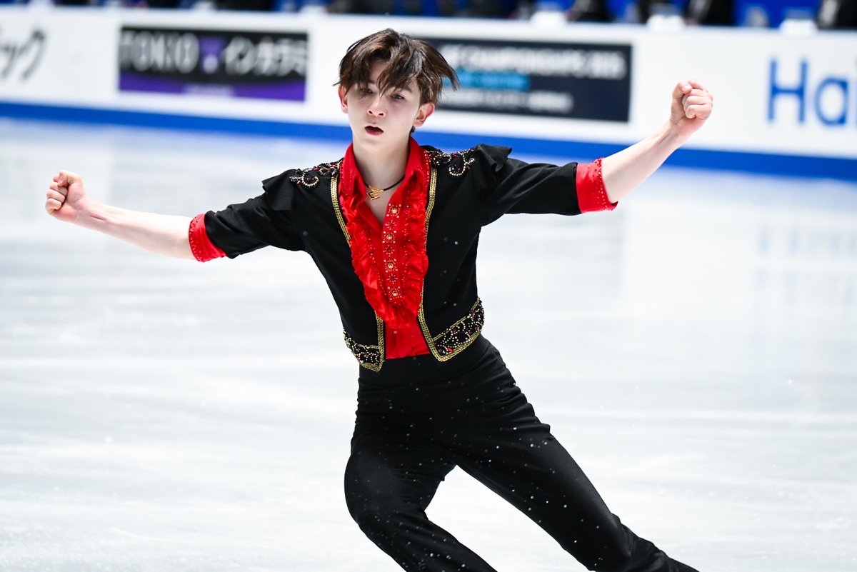 ⛸️ #全日本フィギュアスケート選手権2025 ❄️ 鼻血が出る