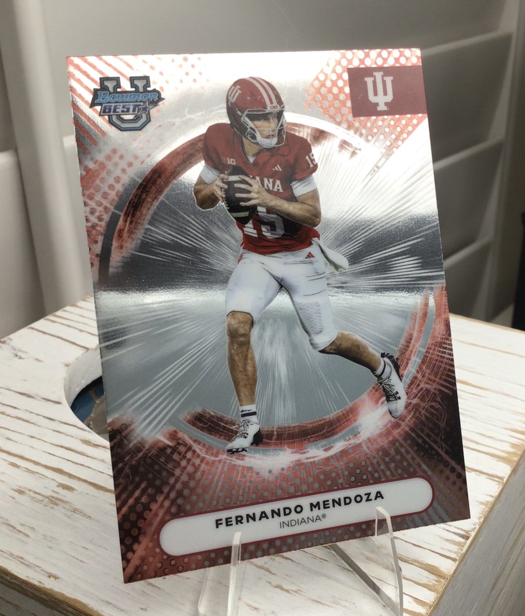 du47222292's tweet image. Third Giveaway - Topps Heisman Winner Fernando Mendoza #Giveaway #Indiana 
Like🏈Follow🏈Repost🏈
Did  he  deserve  it?
