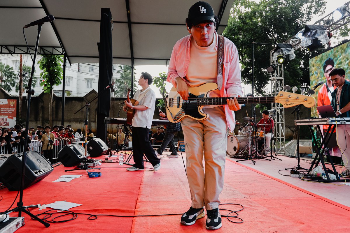 TheOvertunes tweet media