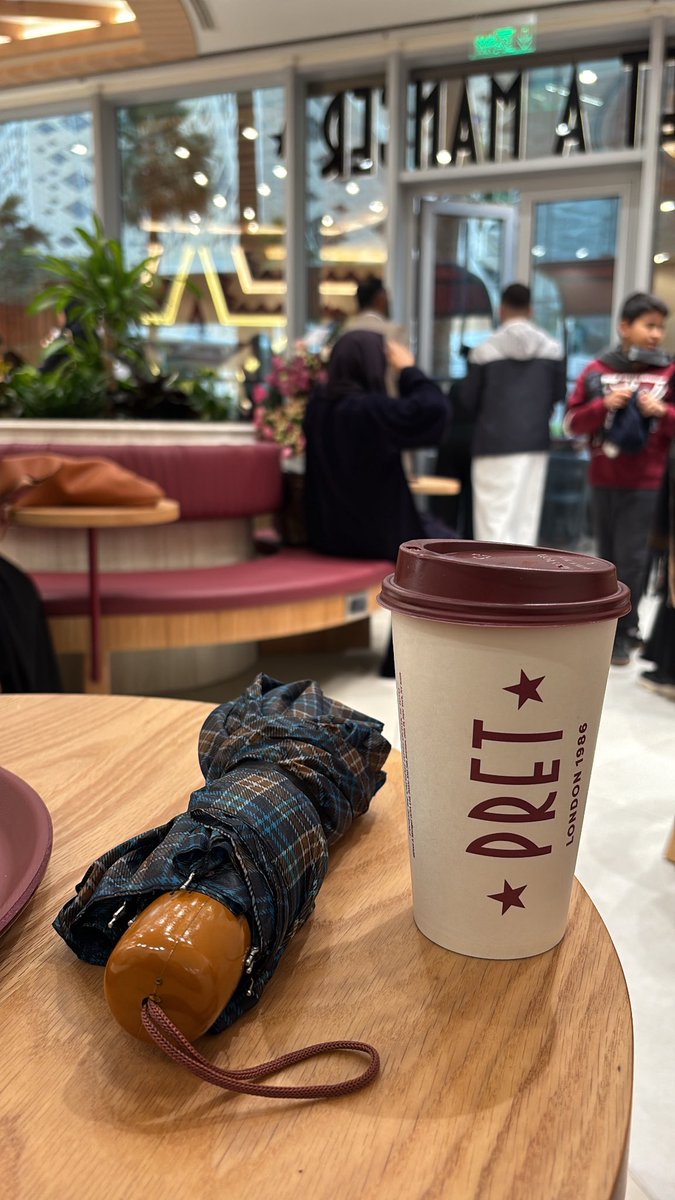 imune_'s tweet image. امطرت سُيدة كل المُدن ..♥️