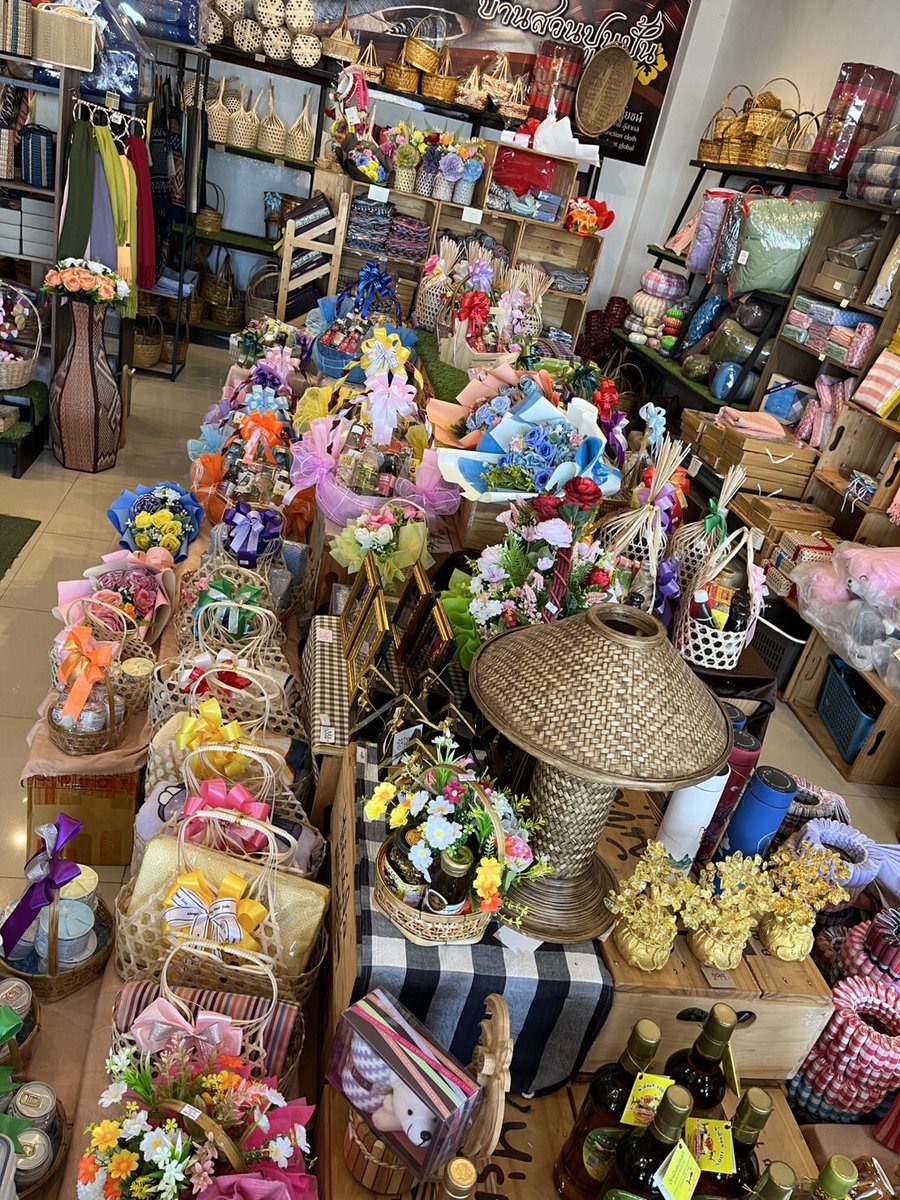 AncNum's tweet image. จะปีใหม่ละ หากระเช้า ให้เขาสัก2-3น้ำละกัน
#อำนาจเจริญ