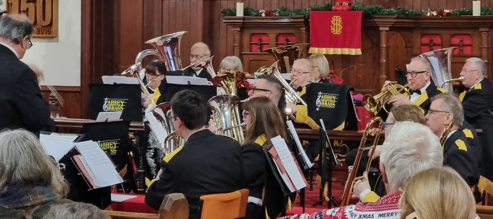 Abbey Brass (Isle of Wight) tweet media