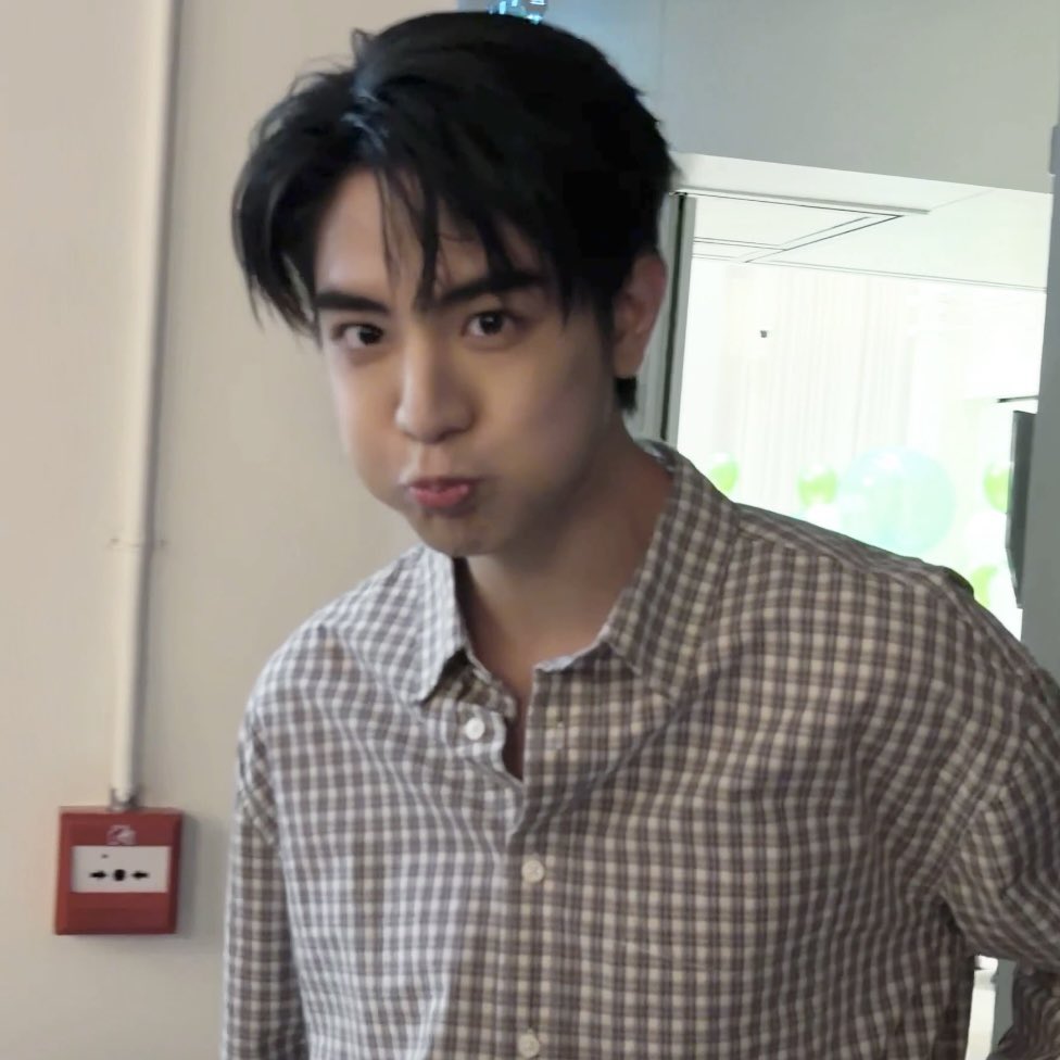 แก้มเต่ ่ ง ๆ นี้หยอที่ชอบโดนขโมยจุ๊บน่ะ