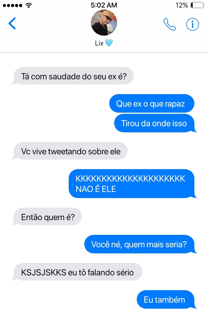 iqjsunv's tweet image. #chanlix au:
Onde Felix e Bangchan viviam brincando, em seu grupo de amigos, sobre serem um casal.

Ou

Onde os dois se gostavam de verdade, e todo o grupo sabia, menos eles.