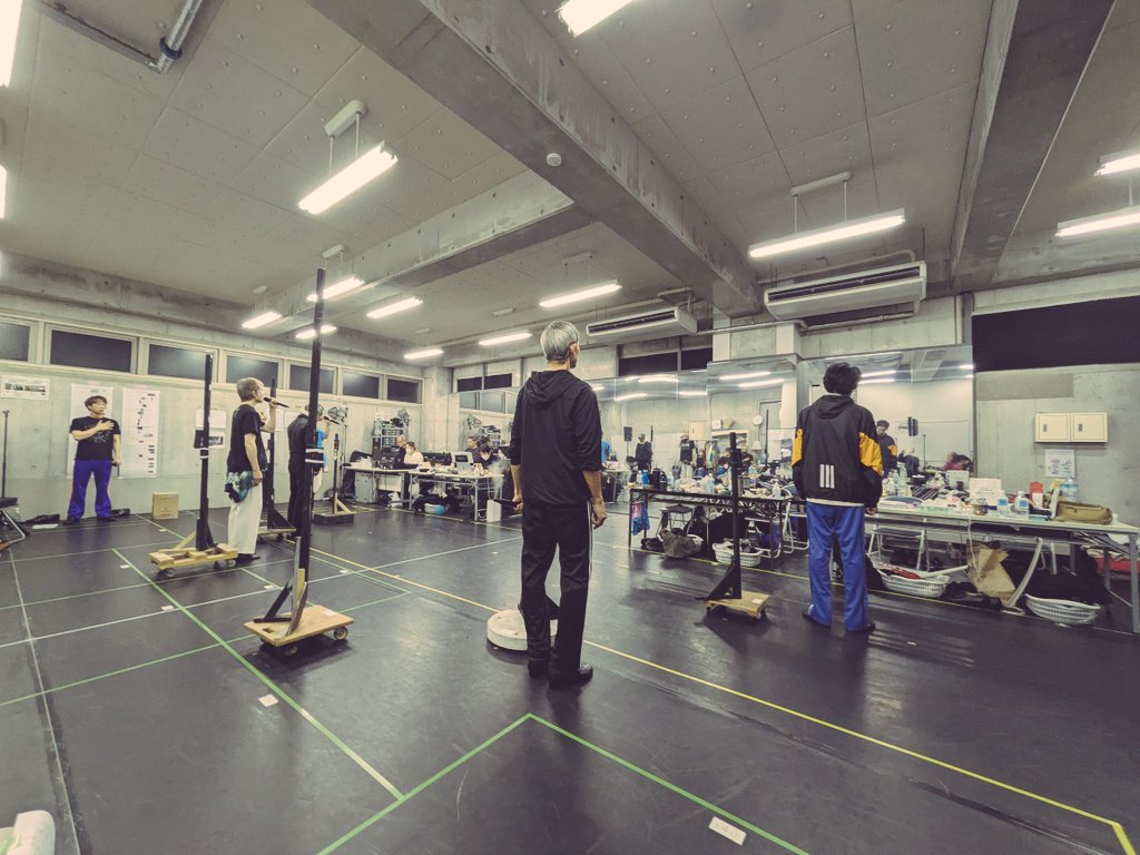 もし僕らが強いと思ってくれてるなら、それは違います。僕らはお客さんの優しさに弱いのです。稽古ラスト3！でございます。m(_ _)m