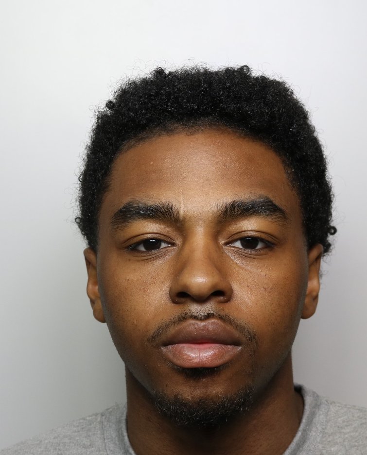 A man sentenced for attempted murder in reading 

Rashane Odle-Mcleod 23 from Winnersh stabbed another man. In his 20s in alleyway, leaving him with life-changing injuries 

McLeod was sentenced to a minimum of 17 years in prison.