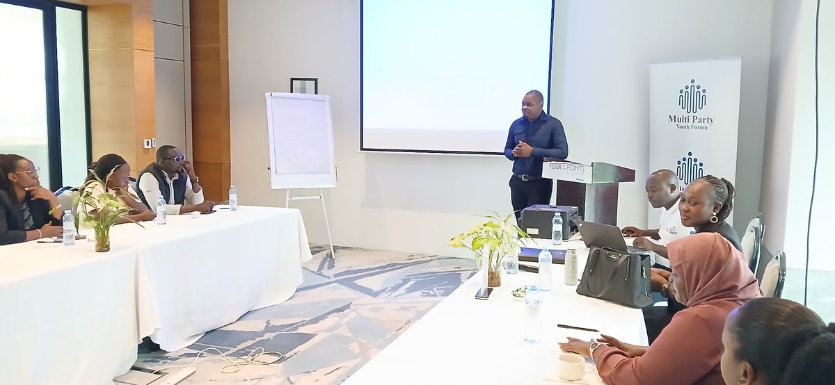 Multiparty Youth Forum tweet media