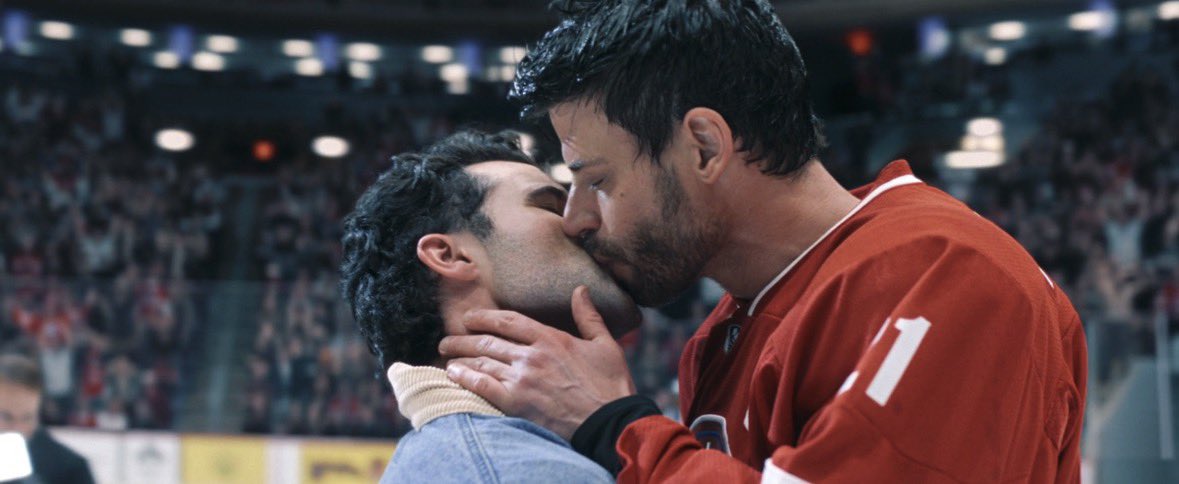 owllamb's tweet image. Imagine spending a decade of your life thinking you could never do the impossible and then someone does it right in front of your eyes after winning a piston cup