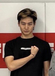 อย่างตึงคับจาร

#JAYB #제이비 <a href="/jaybnow_hr/">JAY B</a>