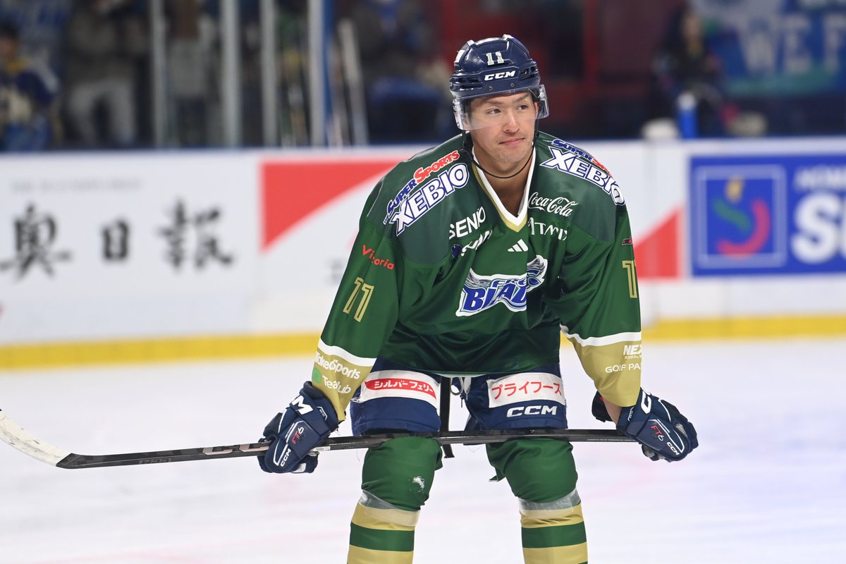 東京ヴェルディ アイスホッケーシャツ xlサイズ　新品 東京ヴェルディ 最高 アイスホッケーシャツ xlサイズ 新品