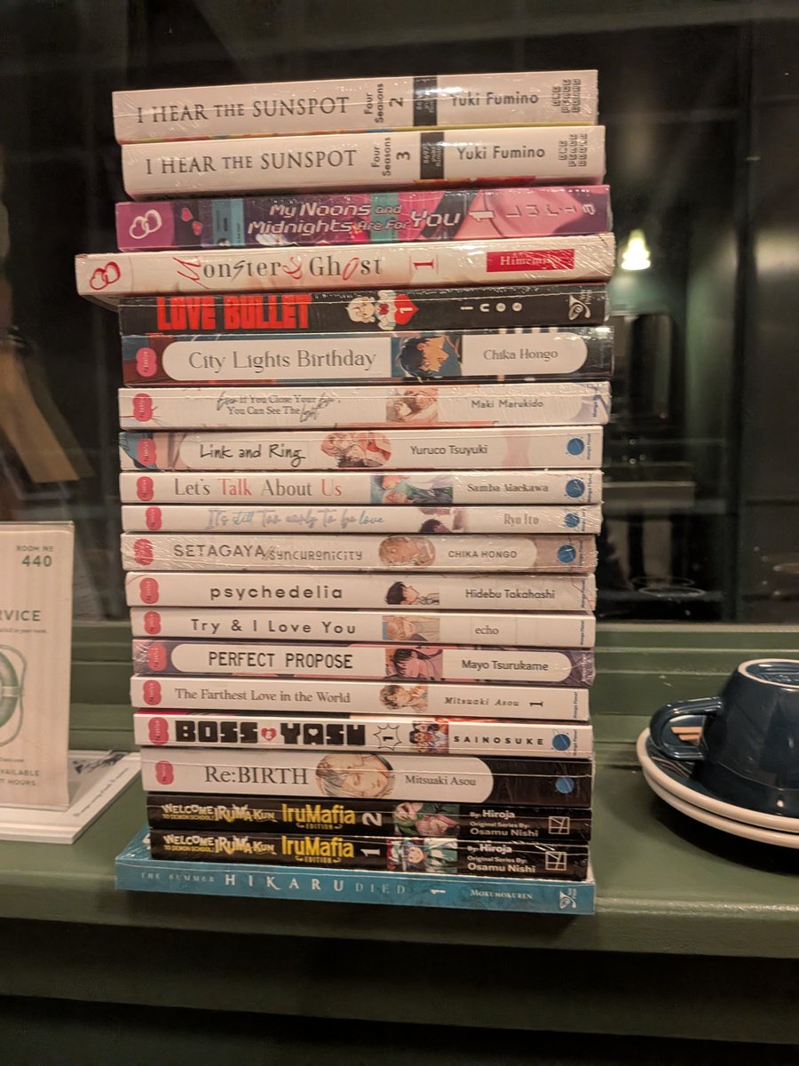 kitten_ruby's tweet image. Had a chance to go to a Kinokuiya. 😅