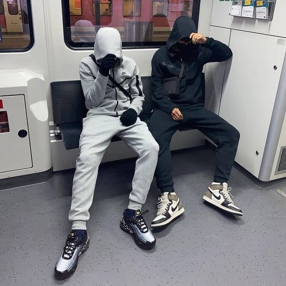 StraightArchive's tweet image. 