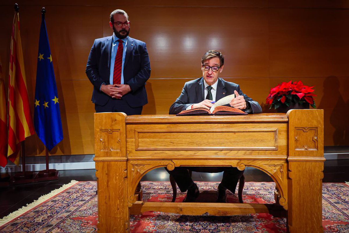 L’alcalde <a href="/DBotePaz/">David Bote Paz</a> i el seu equip han fet de Mataró una ciutat amb ambició, que sempre busca millorar la qualitat de vida dels seus veïns i veïnes. Compteu amb aquest Govern per continuar millorant els serveis públics. Moltes gràcies per la vostra tasca.

#ElGovernDeTothom