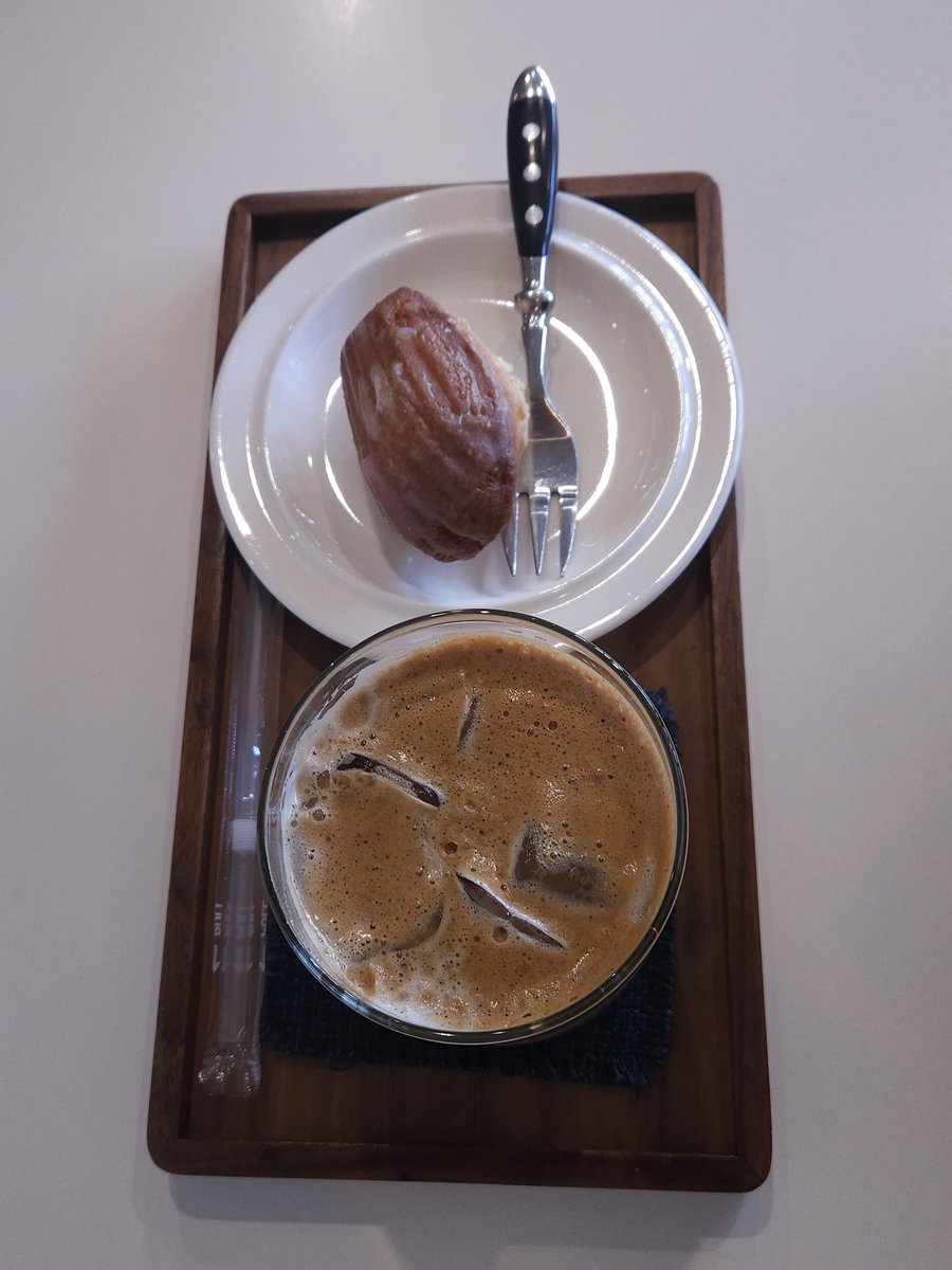 dohaazz's tweet image. Hehe