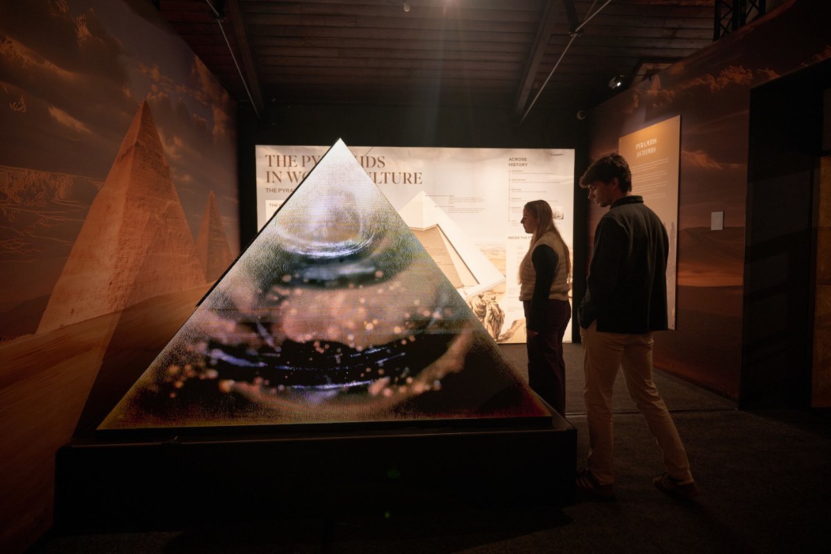 #art We went to see 7 Wonders of the World: An Immersive Experience. Not everything shines theupcoming.co.uk/2025/12/18/7-w…
