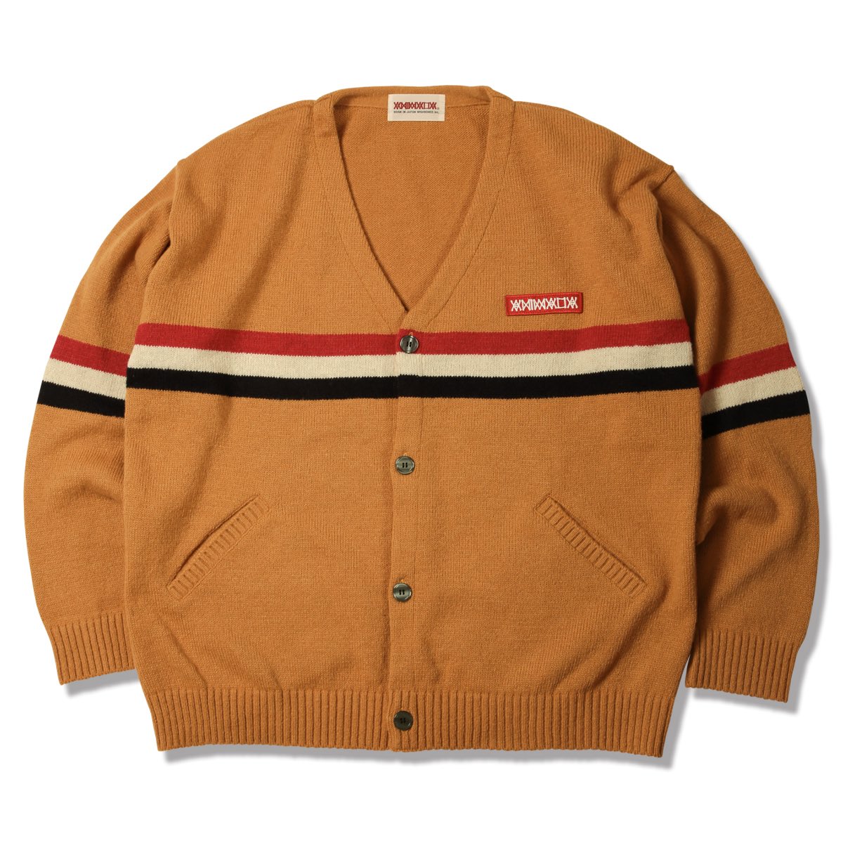 ANIMALIA 2025 AUTUMN&amp;WINTER-VIVA LA VIDA-
【新入荷‼️】

Horizon Border Knit Cardigan

アクリル&amp;ナイロン&amp;WOOL糸にてジャガード編みにて仕上げたニットカーディガン。
どこかしらノスタルジックな雰囲気を感じさせるアウターにもインナーとしても着れる1着。