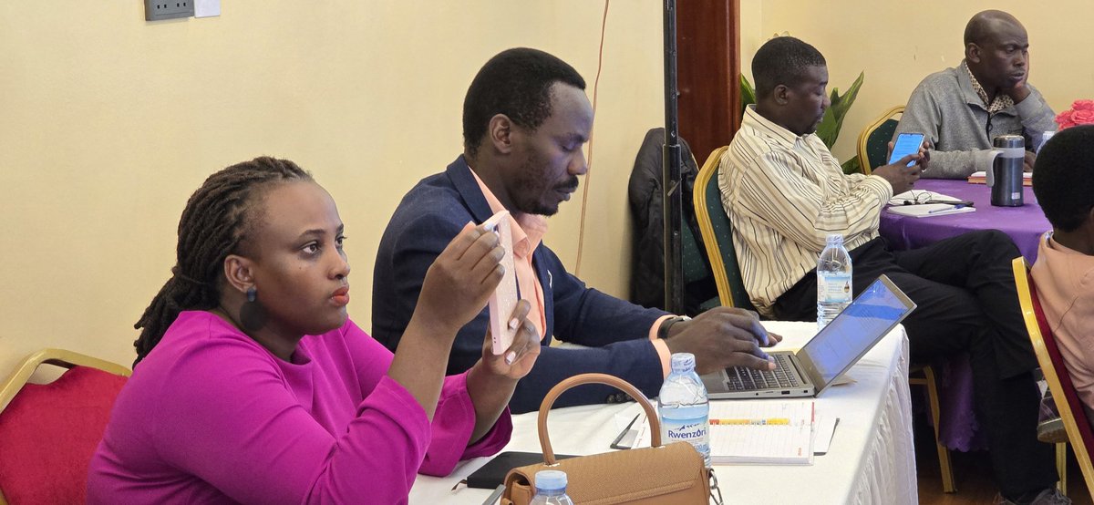 Venus Online Radio tweet media