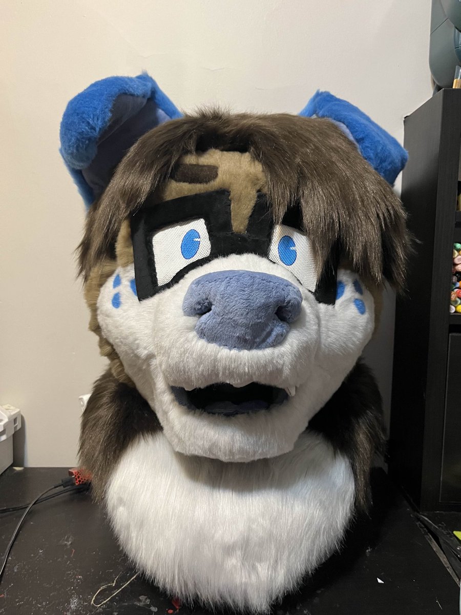 WaddleBun's tweet photo. HE IS DONE.. 
 Will post maker and more pics in the next one I post of him 💙💙🥺 https://t.co/LSwyNwtFIb