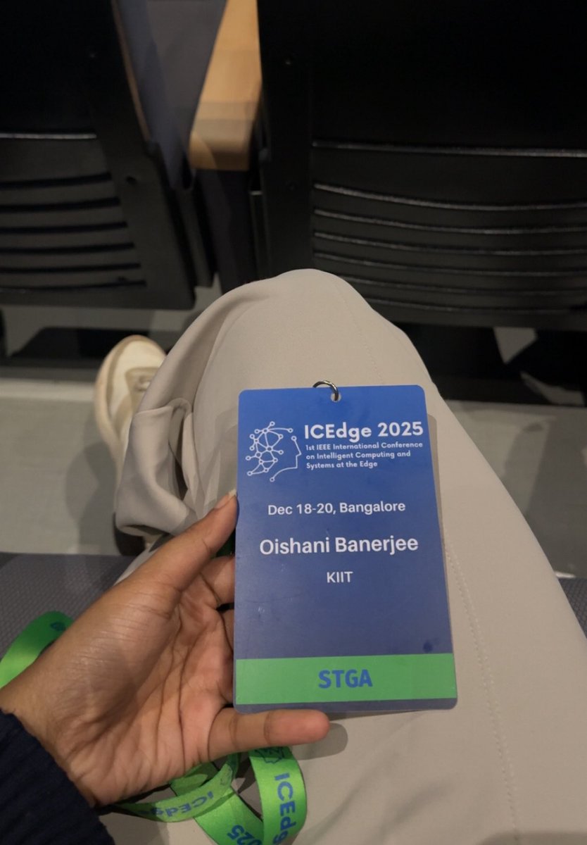 Oishhhani's tweet image. Presenting at IISc Bangalore feels like standing at the core of India’s research legacy. 🏫🍂

Sharing my work on using trust and game based decisions to make IoT edge systems safer and smarter. 

grateful📝

#IIScBangalore #Research #EdgeComputing